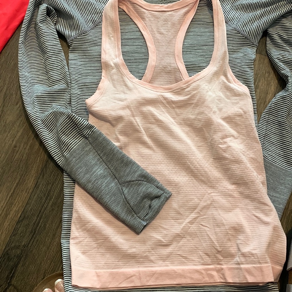 Lululemon Swiftly Technology Razorback Crop, Pret… - image 3